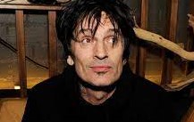 Tommy Lee-Net Worth, Bio, Songs, House, Wife, Age, Height, Life